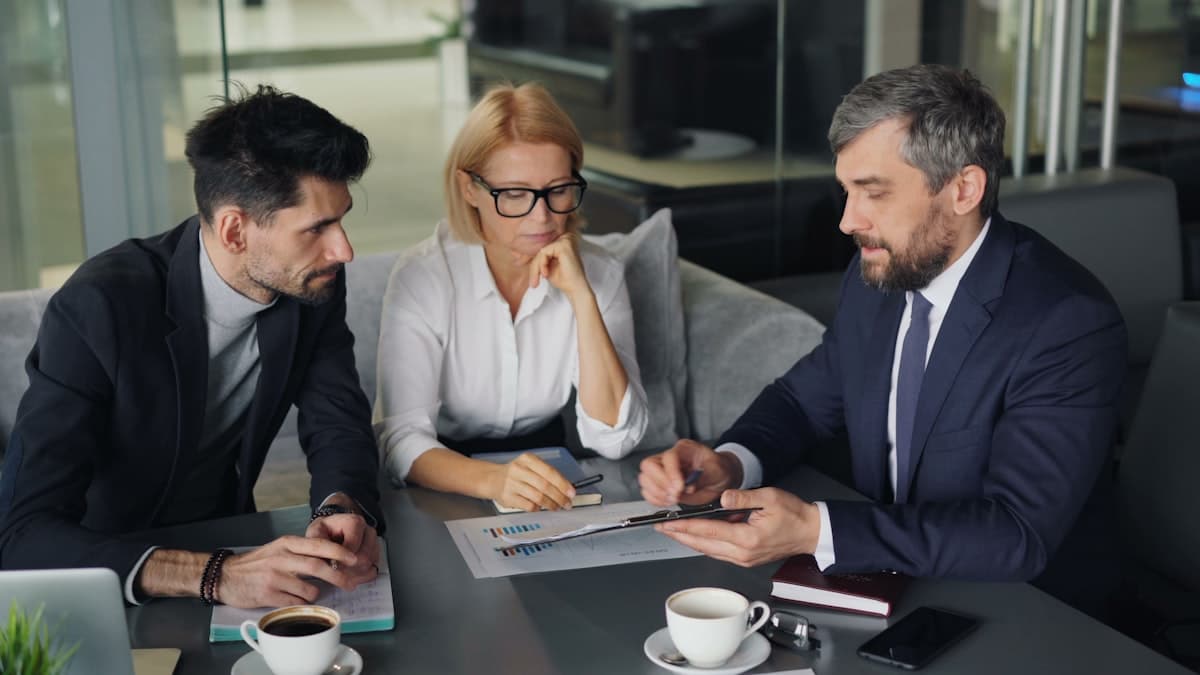 Embedded fractional finance teams to extend your bandwidth